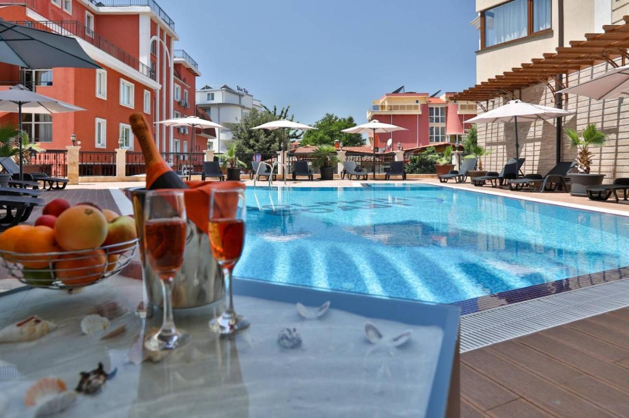Vip Club Dolphin Coast Aparthotel Pantai Sunny Luaran gambar